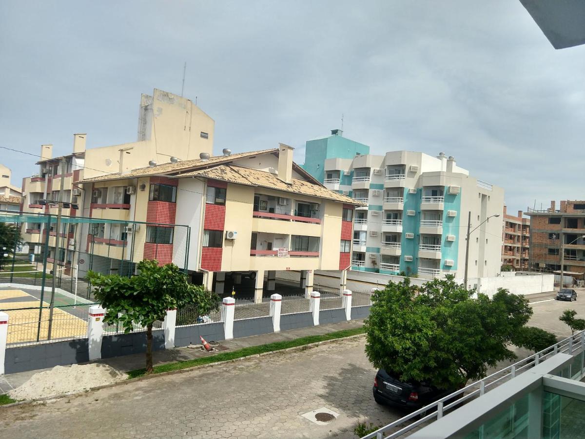 Duas Amplas Suítes Na Quadra Da Praia. Apartamento Florianópolis